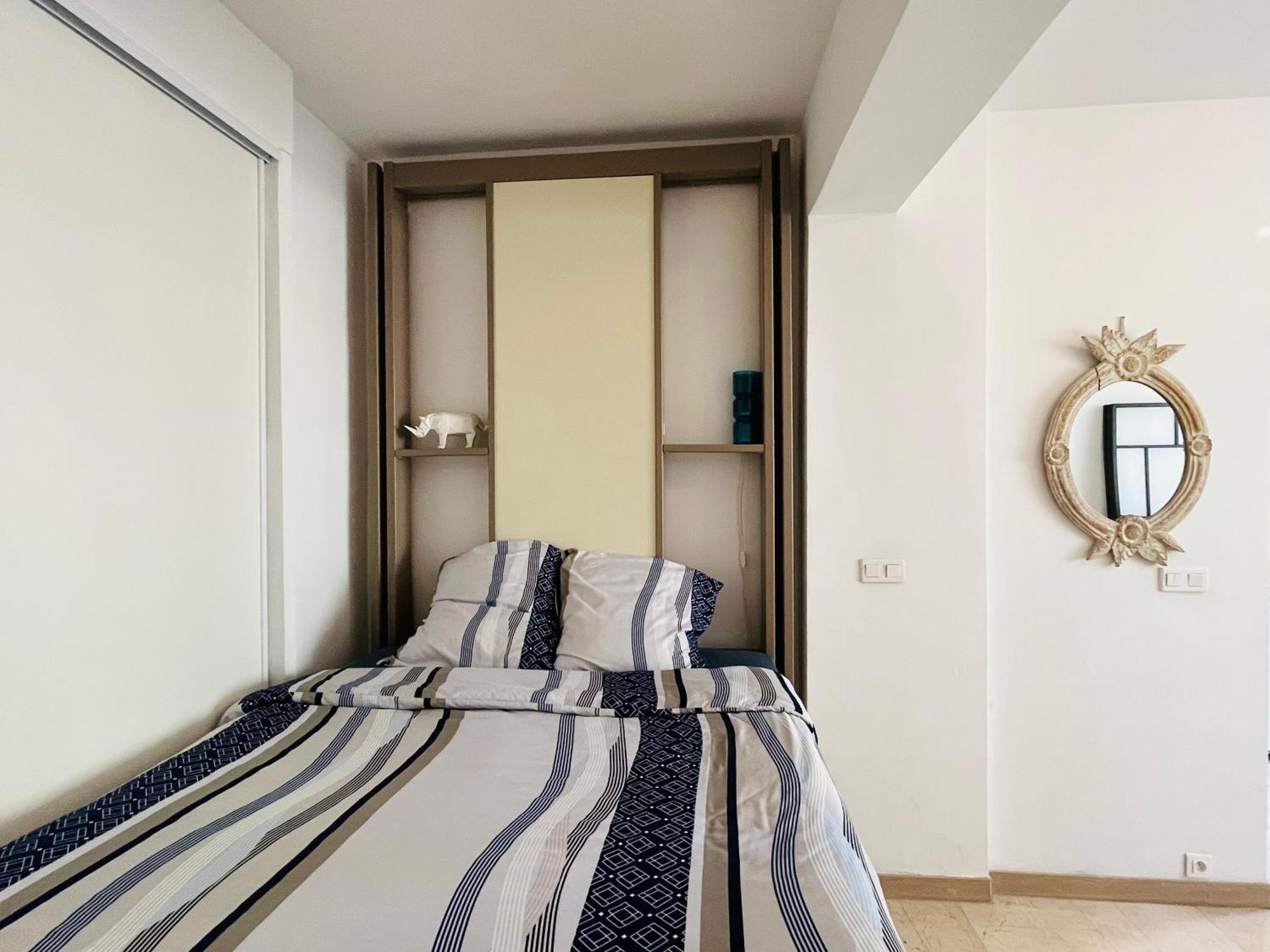 Grand Studio De 30 M2 Promenade Des Anglais Nizza Esterno foto