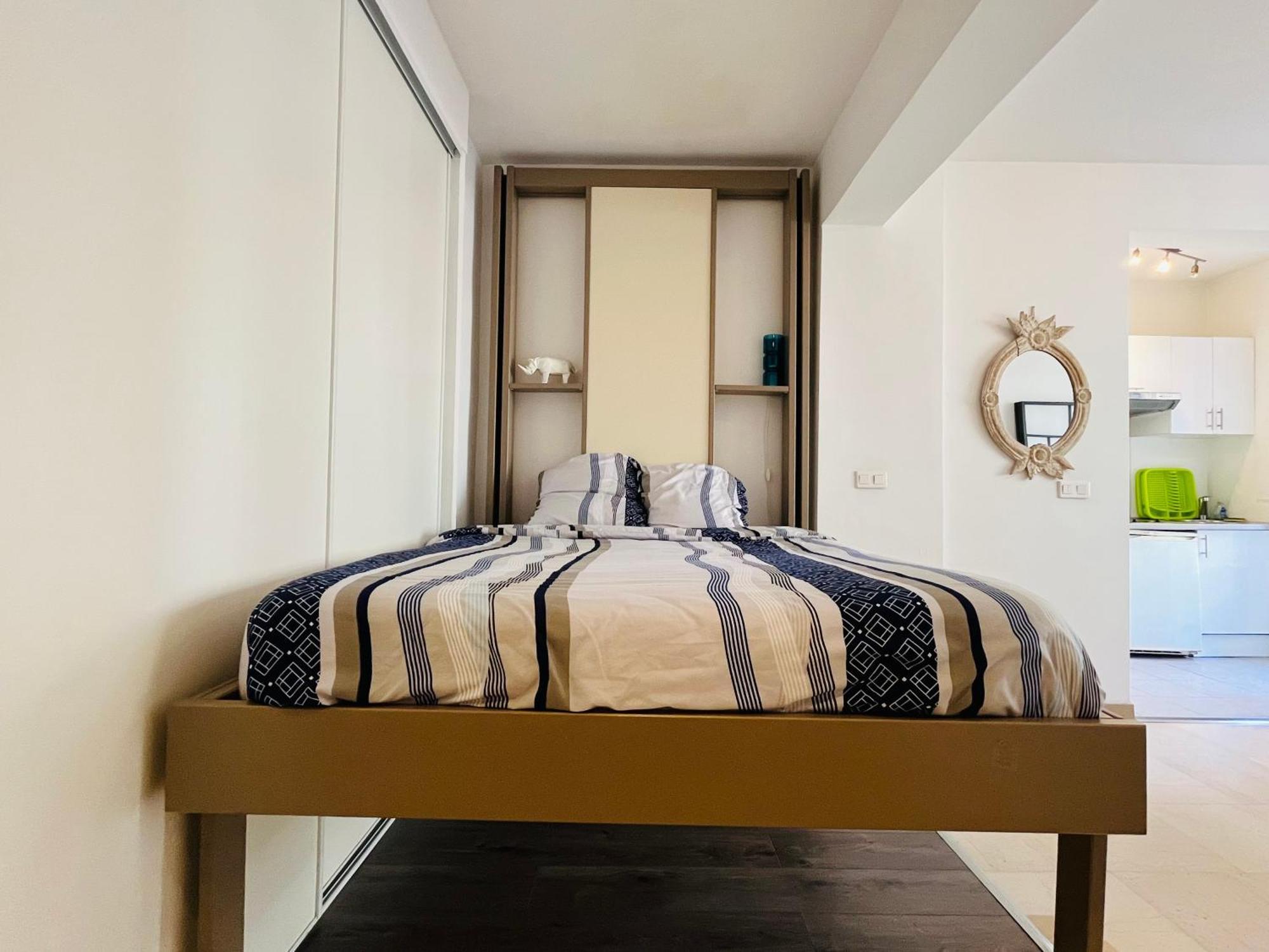 Grand Studio De 30 M2 Promenade Des Anglais Nizza Esterno foto